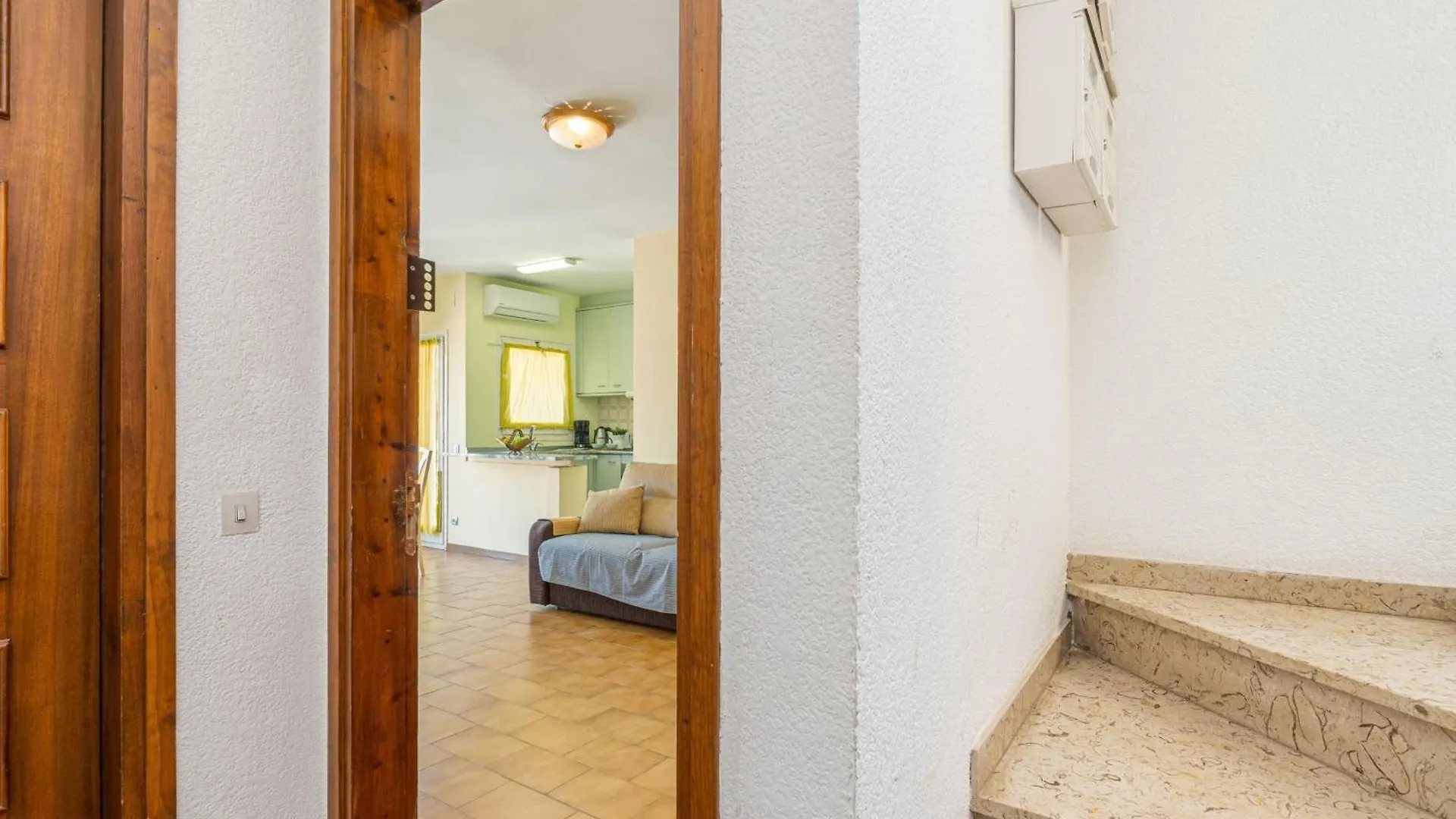 Apartamento Acogedor Con Piscina, Internet Y Aire Acondicionado En Empuriabrava - Hisp-288-41
