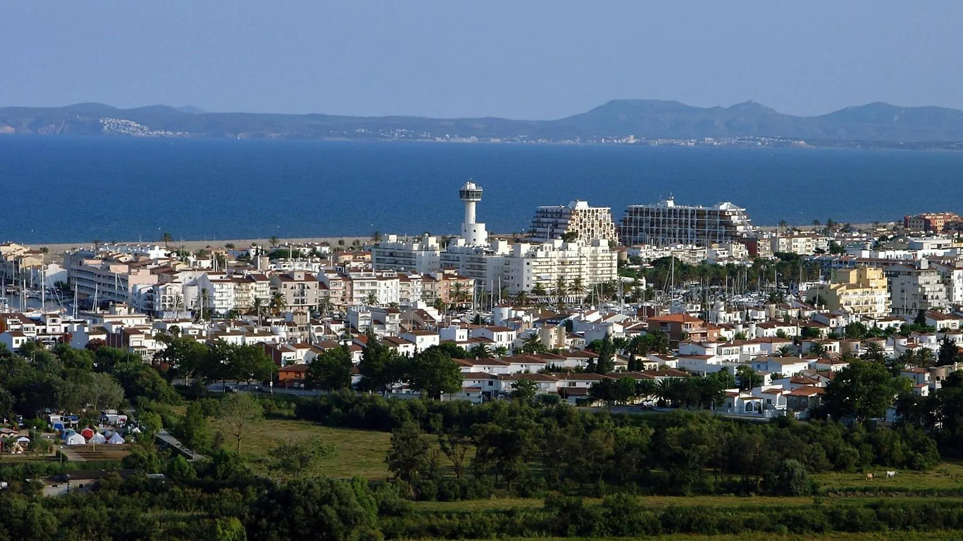 Apartamento Acogedor Con Piscina, Internet Y Aire Acondicionado En Empuriabrava - Hisp-288-41 Apartment